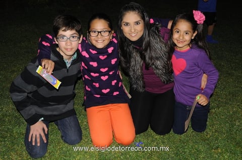 05122013 Emiliano, Ana, Sofy y Hannia.