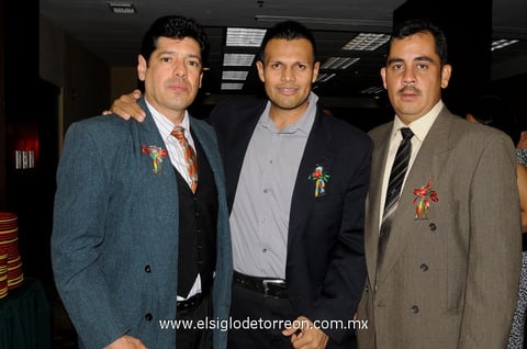 Humberto, Sinué y Luis Carlos.