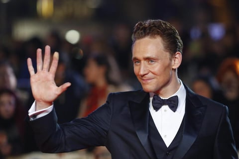 "Glamour" eligió al actor británico Tom Hiddleston como el cuarto más sexy del planeta.