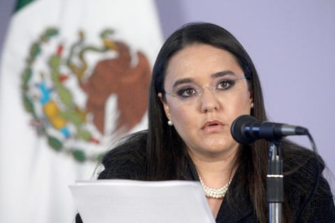 Alejandra Sota. La exvocera de la Presidencia durante el sexenio de Calderón, está siendo investigada por las autoridades mexicanas de presunta malversación de fondos y tráfico de influencias. Sota es sospechosa de haber beneficiado a amigos con contratos de gobierno.