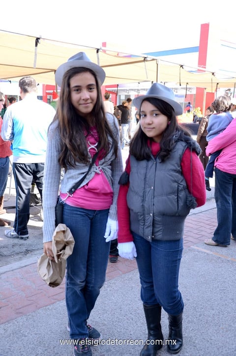 Fernanda y Jacqueline.