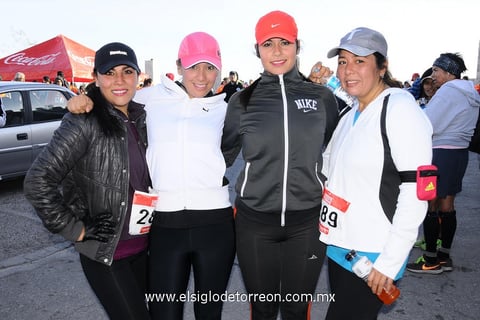 Lizeth, Verónica, Jenny y Gloria.