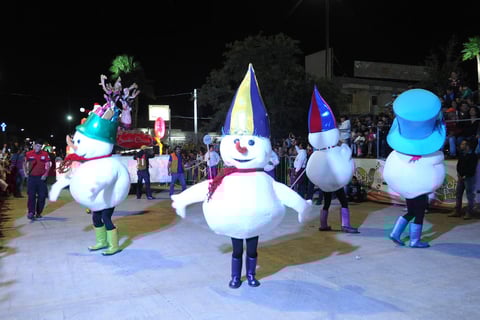 No podían faltar los tradicionales 'Monos de Nieve'.