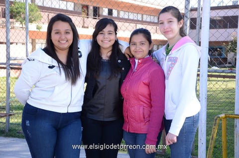 Mily, Daniela, Jael y Diana.
