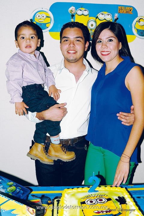 Niño Jesús Gerardo Pérez Álvarez cumplió 2 años de vida. Lo festejaron sus papás, Sr. Gerardo Pérez Enríquez y Sra. Mariana Álvarez Licerio.- Annel Sotomayor Fotografía