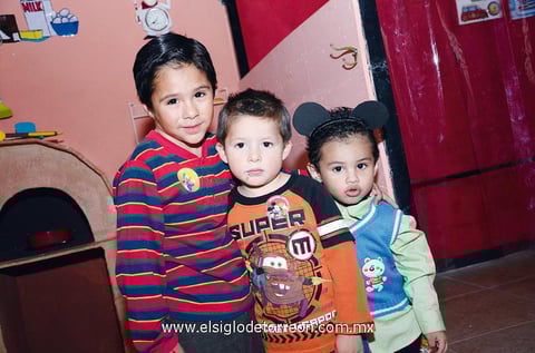 Daniel, Bruno y Juan Carlos.