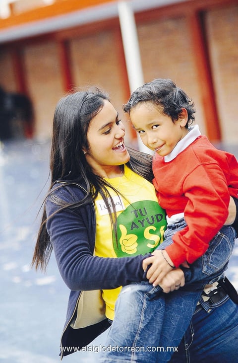 EN POSADA.  Sarahí y Jesús.