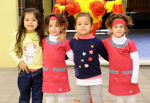 Camila, Bárbara, Romina y Fabiola.