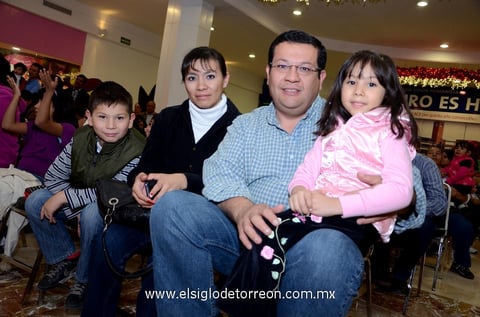 Paty y Maximiliano.
