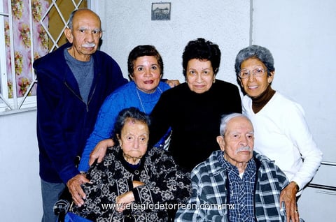 75 AÑOS  de casados celebraron Alfonso y Blanca.