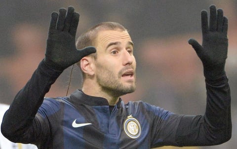 El Inter de Milán se situó en la posición 17, los dos clubes de Milán han bajado varios puestos debido a problemas administrativos que no han permitido hacer fichajes de renombre.  El Inter ha sido adquirido por un nuevo propietario del cual se esperan grandes compras para las siguientes temporadas.