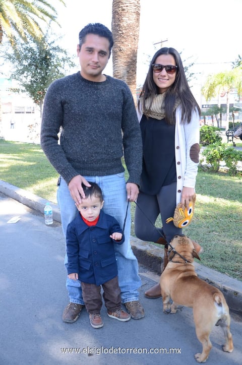 31122013 Gael, Carlos y Daniela.