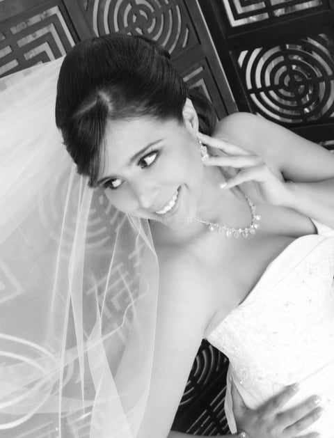 Srita. Pamela Paola Ávalos Padilla el dí­a de su boda con el Ing. Jesús Daniel Hernández Villegas.