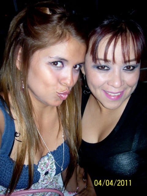 Melissa y Karis.