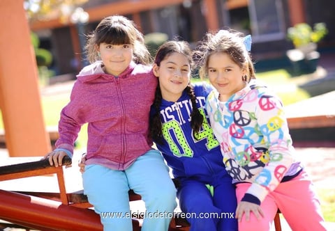 Frida, Mía y Romina.