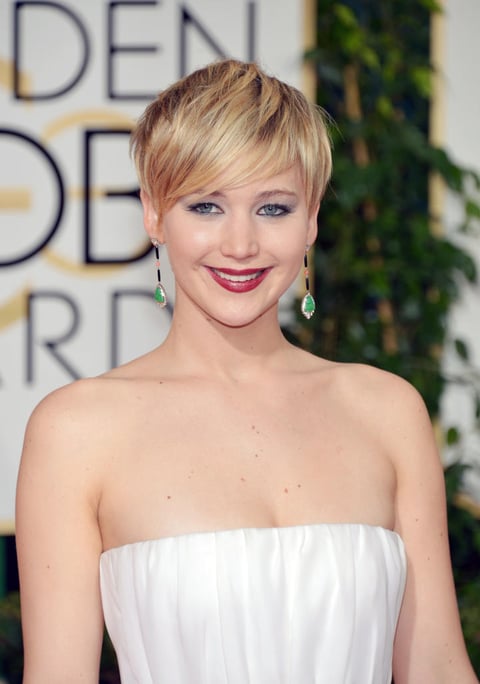 Jennifer Lawrence luciendo su gran belleza en la 'Red Carpet'.
