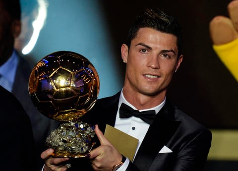 Cristiano Ronaldo levantó su segundo Balón de Oro.