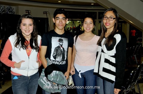 Karla, David, Kassandra y Natalia.