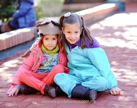 Mariana y Valentina.