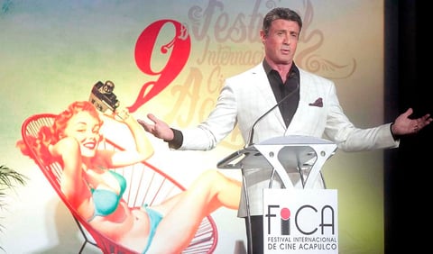 "Tengo un gran amor por Acapulco, voy a decirles a los productores y a la gente de Hollywood que tienen que venir a México, vamos sin temor", afirmó Stallone.