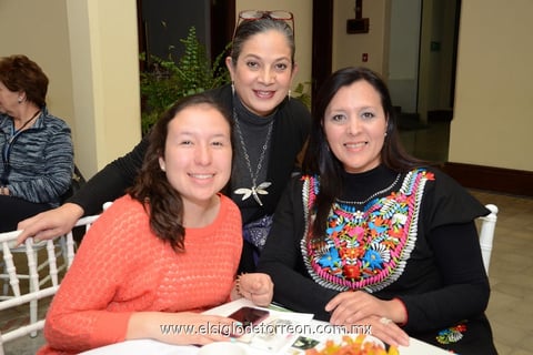 Mariana, Leticia y Guadalupe.