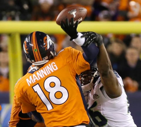 Manning intentó un pase a Julius Thomas, pero el envío fue demasiado alto y fue interceptado por el safety Kim Chancellor en la yarda 37.