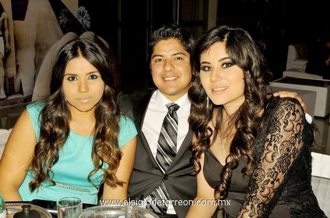 Jadid, Luis y Alejandra.