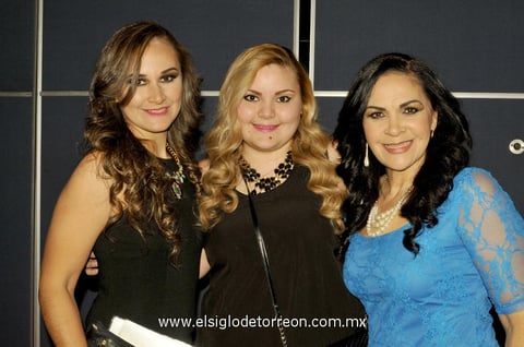 Brenda, Cecy y Amy.