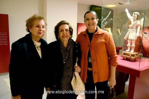 Alma, Conchita y Lily.