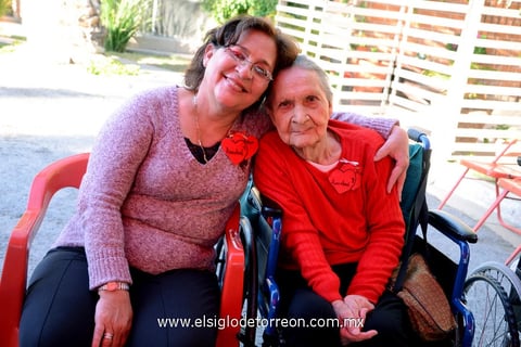 María Teresa y María Luisa.
