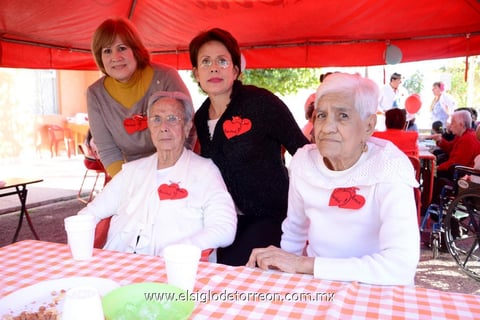 Carolina, Cony, Conchita y Angelita.