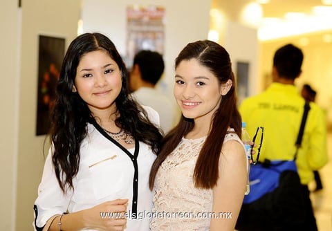 Yulissa y Areli.