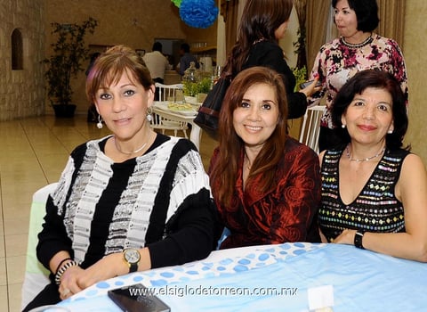 Eva y Lorena. Rosy, Conchis y Chepis.