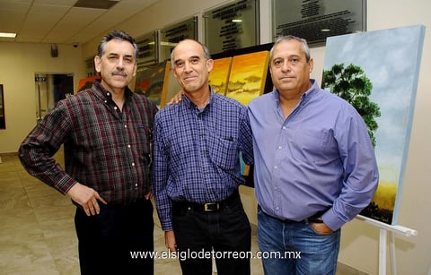Aureliano, Arturo y Antonio.