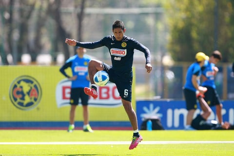 También de América aparece Juan Carlos Valenzuela.