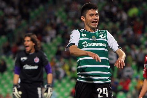 Oribe Peralta es el único futbolista de Santos Laguna que fue requerido.