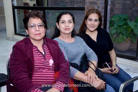 Irma y Juana Elia.