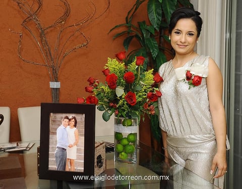 Srita. Alma Hernández Varela lució radiante en la bonita celebración de su despedida de soltera. - Érick Sotomayor Fotografía
