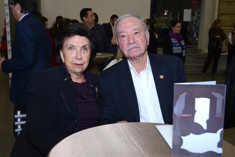 Elva y Carlos.