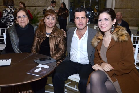 Ruth, Aurora, Sergio y MarÃ­a Fernanda.