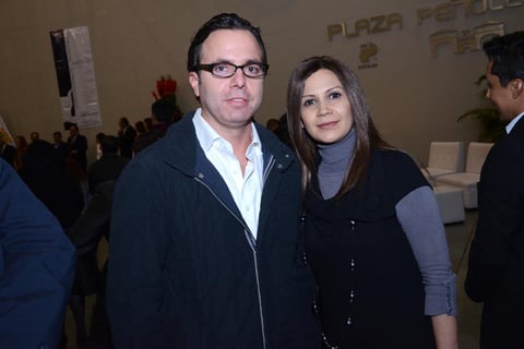 Rogelio y Maricarmen.
