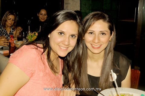 Viridiana y Mariana.