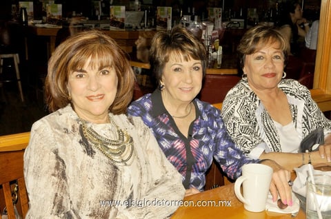 Gaby, Luz María y Rose.