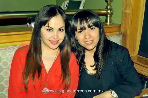 Sandra y Cristina.