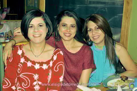 Karla, Sonia y Martha