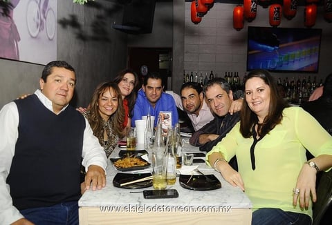 Roberto, Estefanía, Celina, Nacho, Fer, Mauri e Ingrid.