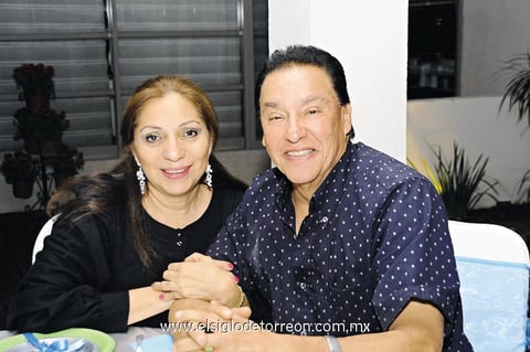 Gabriela y Carlos.