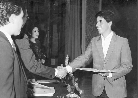 Javier Sánchez el día de su graduación, hace varios años.