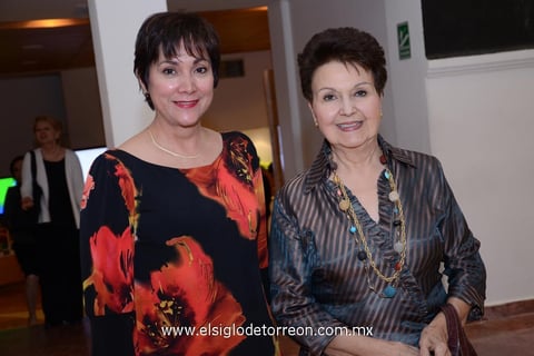 Maribel y Victoria.