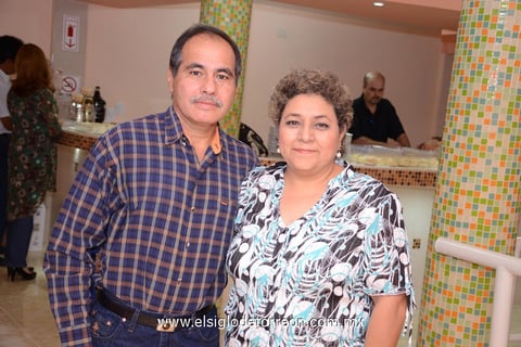 Nancy, María Reyes y Federico.